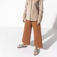 carregar imagem na visualização da galeria, GARDENIA-BIRKENSTOCK-1017403-ARIZONA-SHEARLING-LEVE-R-STONE-COIN-LAF-3


