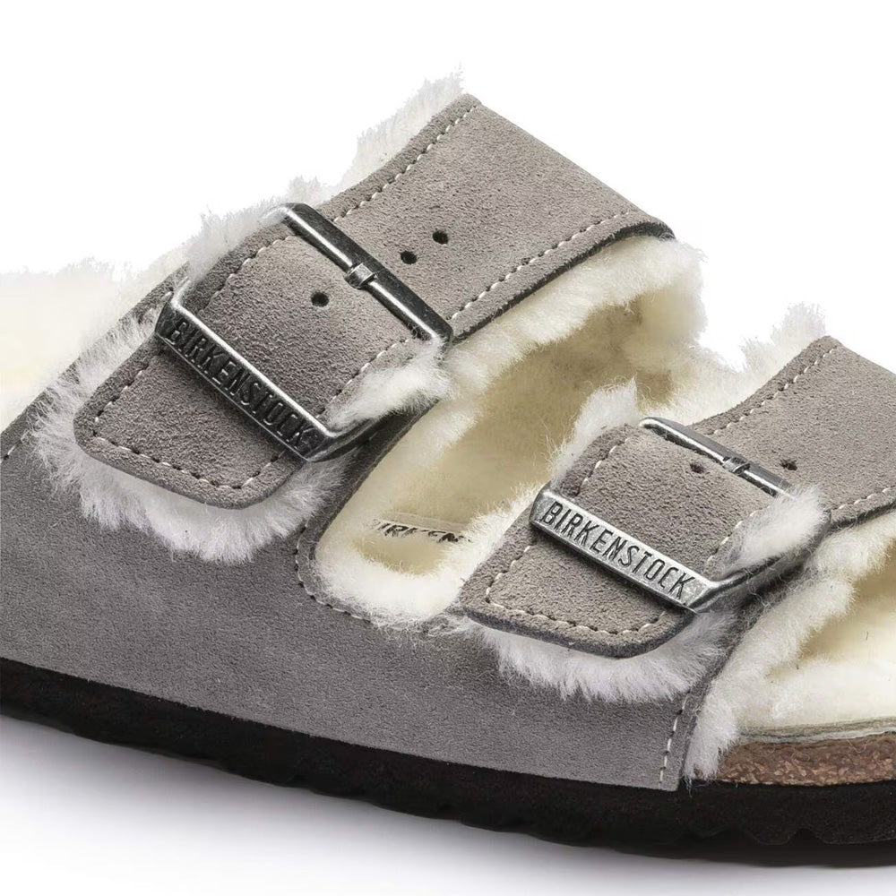 GARDENIA-BIRKENSTOCK-1017403-ARIZONA-SHEARLING-LEVE-R-STONE-COIN-LAF-4

