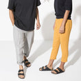 Load image into Gallery viewer, GARDENIA-BIRKENSTOCK-1019069-ARIZONABFTRIPLES-BLACK-8
