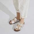 carregar imagem na visualização da galeria, GARDENIA-BIRKENSTOCK-1020021-ARIZONABBBFN-GRACEFULPEARLWHITE-8
