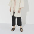 carregar imagem na visualização da galeria, GARDENIA-BIRKENSTOCK-1023290-ARIZONABIGBUCKELLENB-BLACK-1
