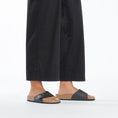 Load image into Gallery viewer, GARDENIA-BIRKENSTOCK-1026473-CATALINA-BF-BLACK-1
