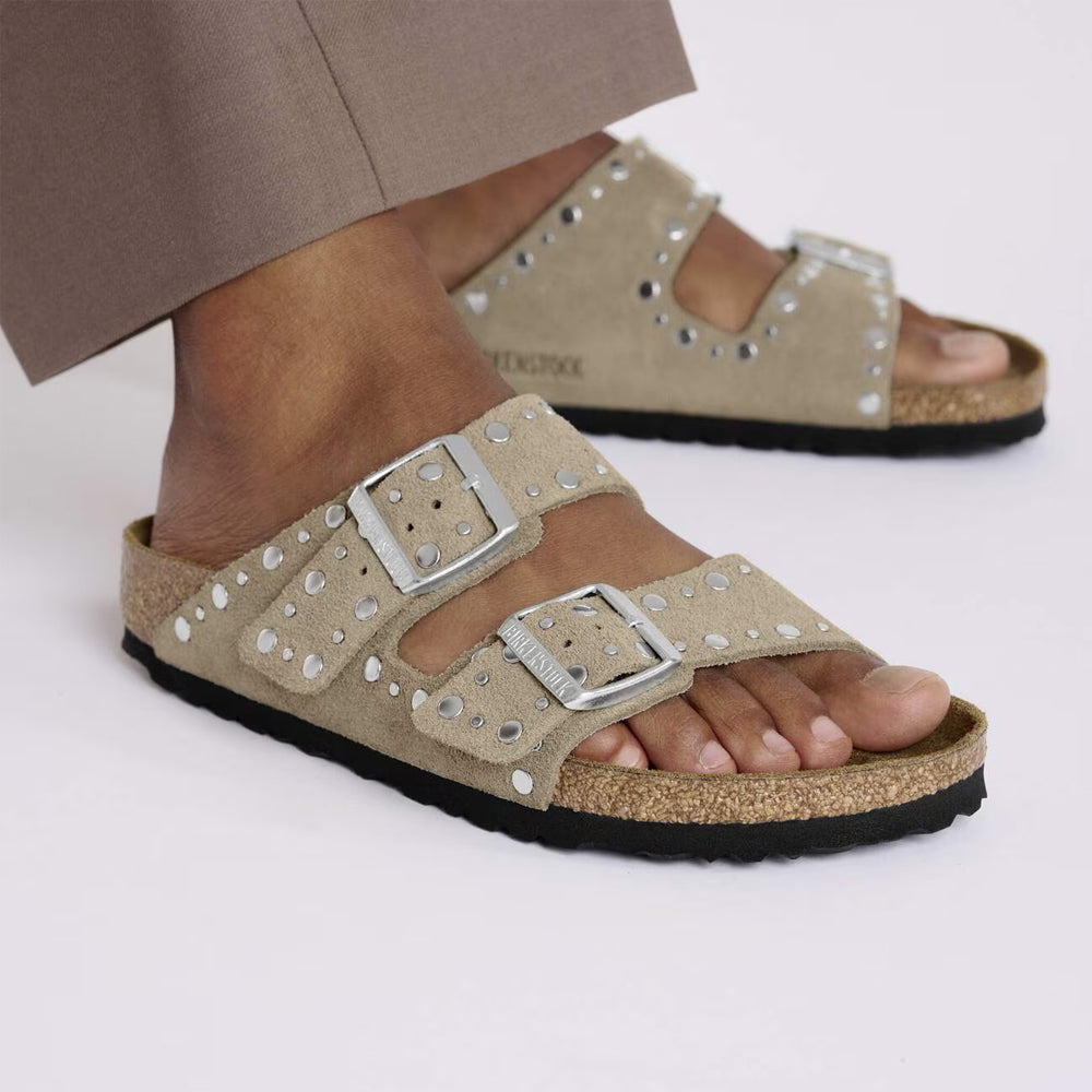 GARDENIA-BIRKENSTOCK-1029390-ARIZONA-RIVET-LEVE-N-TAUPE-3