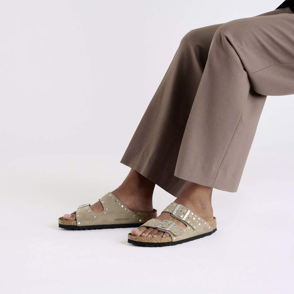 GARDENIA-BIRKENSTOCK-1029390-ARIZONA-RIVET-LEVE-N-TAUPE-5
