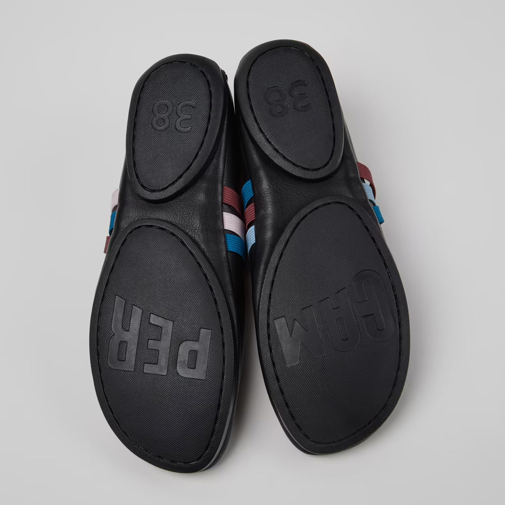 Twins | K201665 / 018