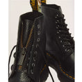carregar imagem na visualização da galeria, GARDENIA-DR.MARTENS-22564001-SINCLAIRAUNTS-BLACK-9_f81bd83f-cb44-40f4-bbda-6d4d4591c3bc
