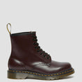 carregar imagem na visualização da galeria, GARDENIA-DR.MARTENS-27277626-1460SMOOTH-BURGUNDY-2

