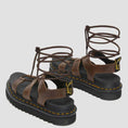 carregar imagem na visualização da galeria, GARDENIA-DR.MARTENS-27297201-NARTILLA-DARKBROWN-2
