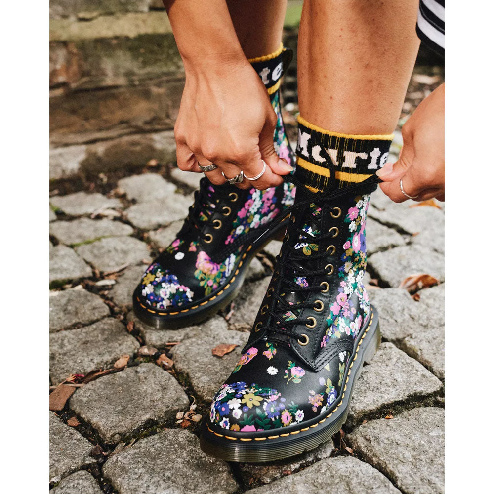 GARDENIA-DR.MARTENS-31186038-1460PASCAL-BLACK-MULTI-1