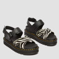 carregar imagem na visualização da galeria, GARDENIA-DR.MARTENS-31559009-VOSS-II-BLACKWHITE-3
