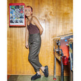 carregar imagem na visualização da galeria, GARDENIA-DR.MARTENS-31657001-ZEBZAGMULE-BLACK-3
