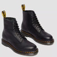 carregar imagem na visualização da galeria, GARDENIA-DR.MARTENS-31981001-1460PASCAL-BLACKAMBASSADOR-4
