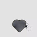 carregar imagem na visualização da galeria, GARDENIA-DR.MARTENS-41430001-LEATHERHEARTSHAPEDKEYRINGPURSE-4
