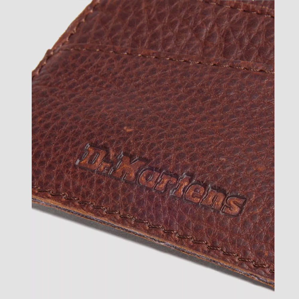 GARDENIA-DR.MARTENS-42585200-CARDHOLDERIICASHEWAMBASSADOR-1