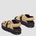 carregar imagem na visualização da galeria, GARDENIA-DR.MARTENS-42689200-ZEBZAGSANDAL-SAVANNAHTAN-4
