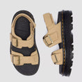 carregar imagem na visualização da galeria, GARDENIA-DR.MARTENS-42689200-ZEBZAGSANDAL-SAVANNAHTAN-8
