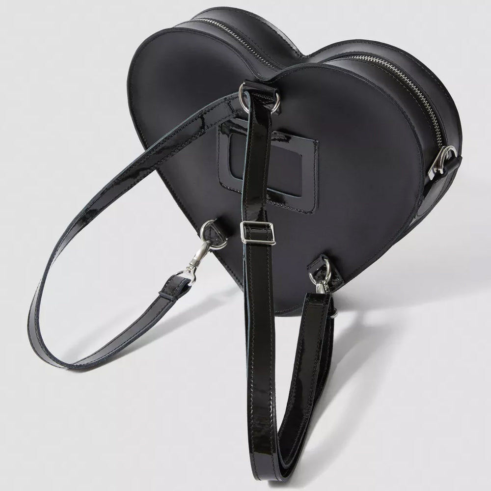 GARDENIA-DR.MARTENS-AC807033-HEARTSLEATHERHEARTBACKPACKBLACK_KIEV_PATENT-8