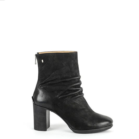 PREMISSO 1.0 / BD BLACK