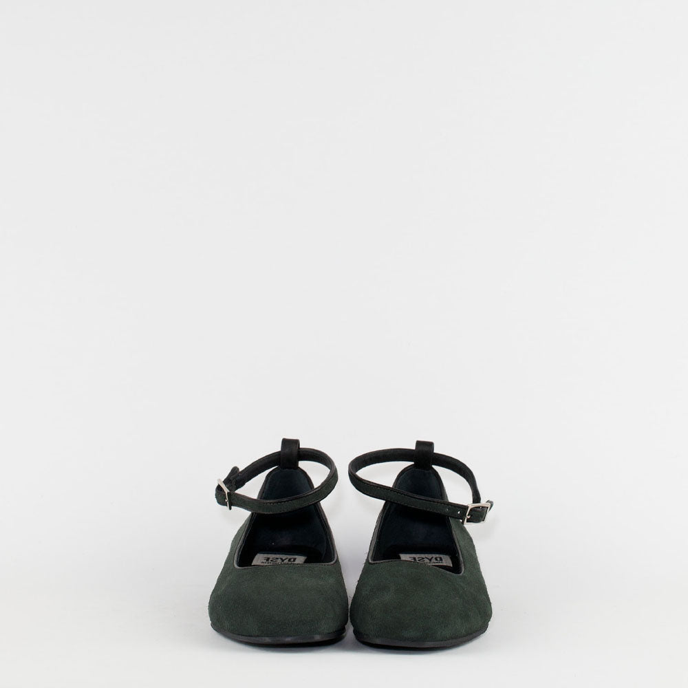 HANNES / CM GREEN