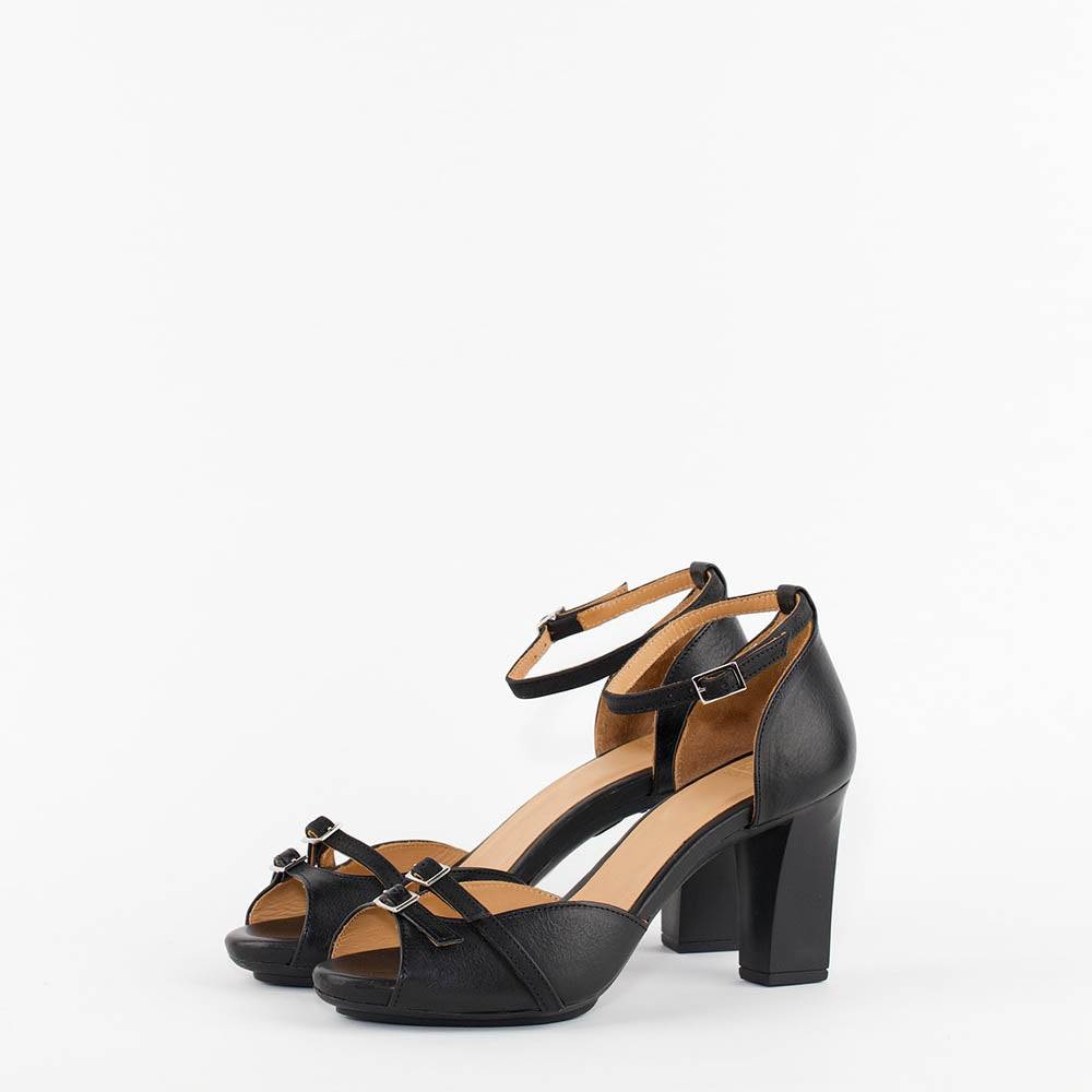 HENRIETTE / BLACK+BLACK