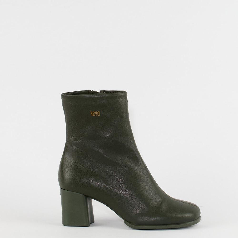 IORIE 1.0 / LOTUS GREEN 3721