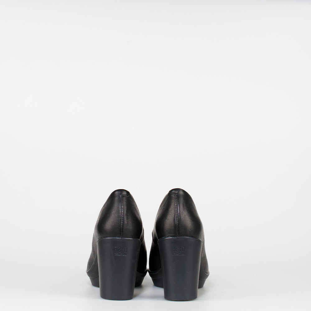 ISOLEE10.0 / RM BLACK