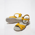 Load image into Gallery viewer, ORAN / YELLOW
