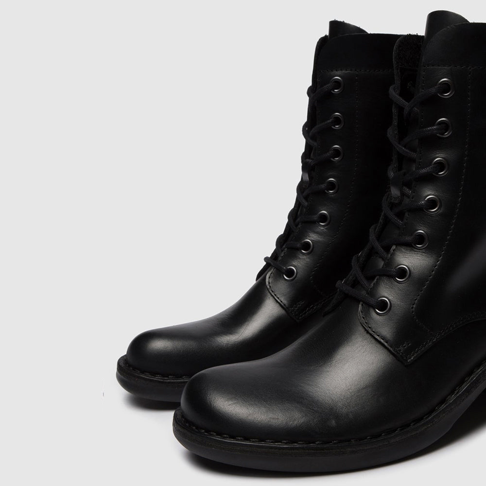 MILU / BLACK