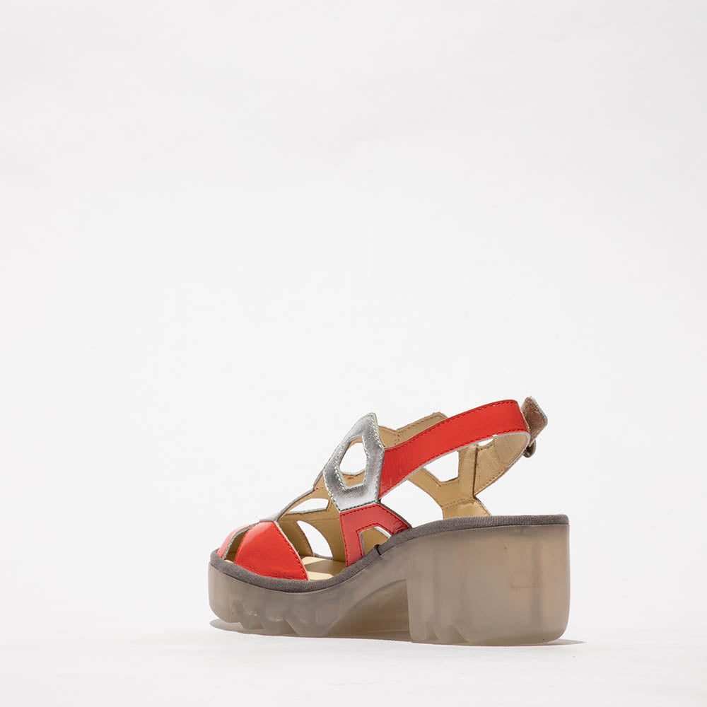 TRUL / SCARLET+SILVER