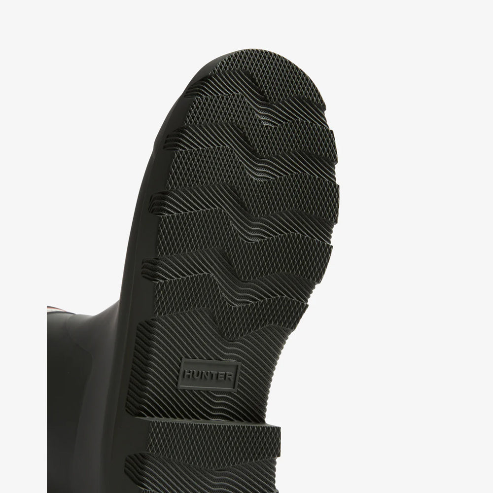 DOWNPOUR SHORT / DARK OLIVE