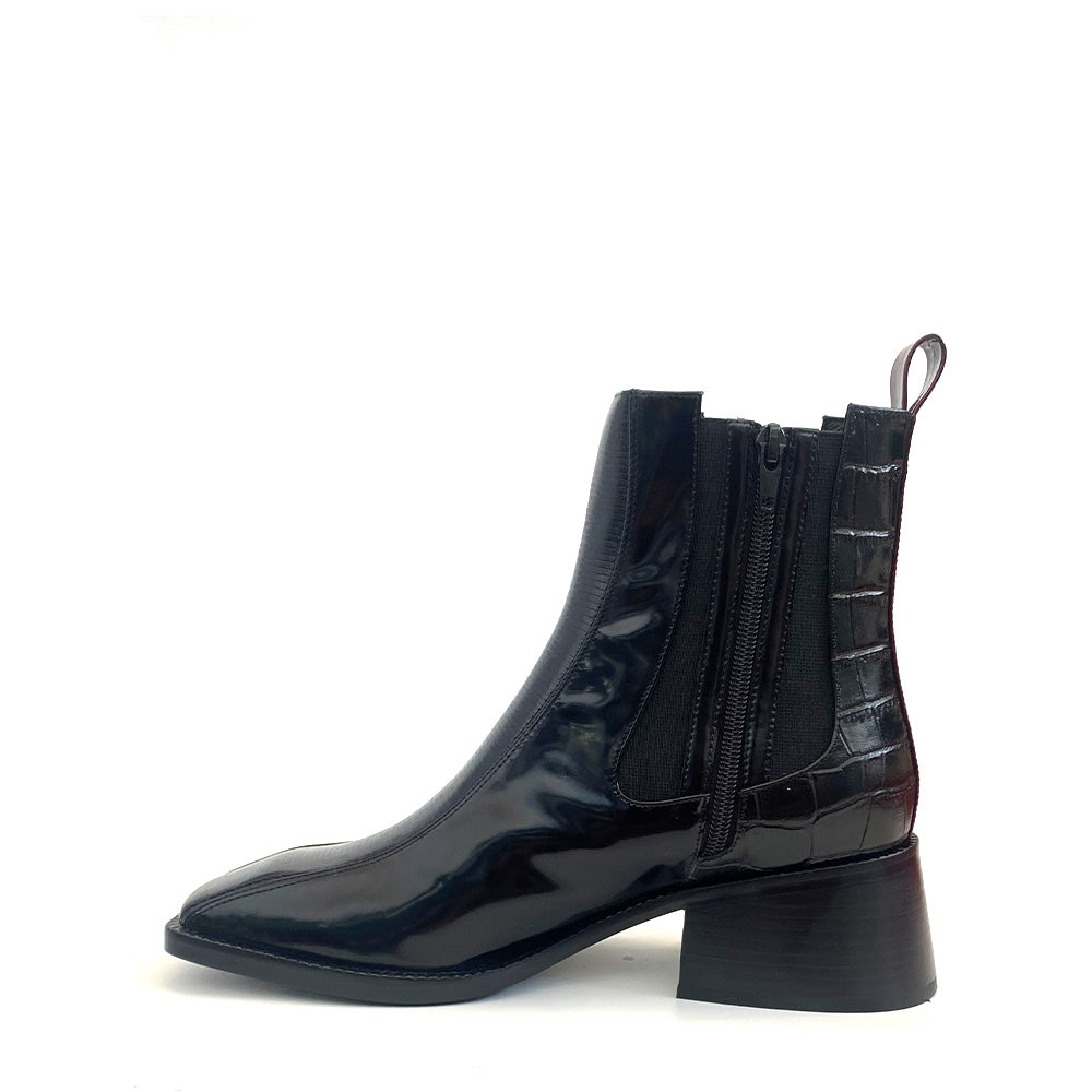LLIAM / BLACK