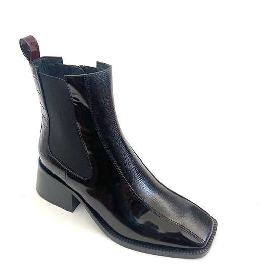 LLIAM / BLACK