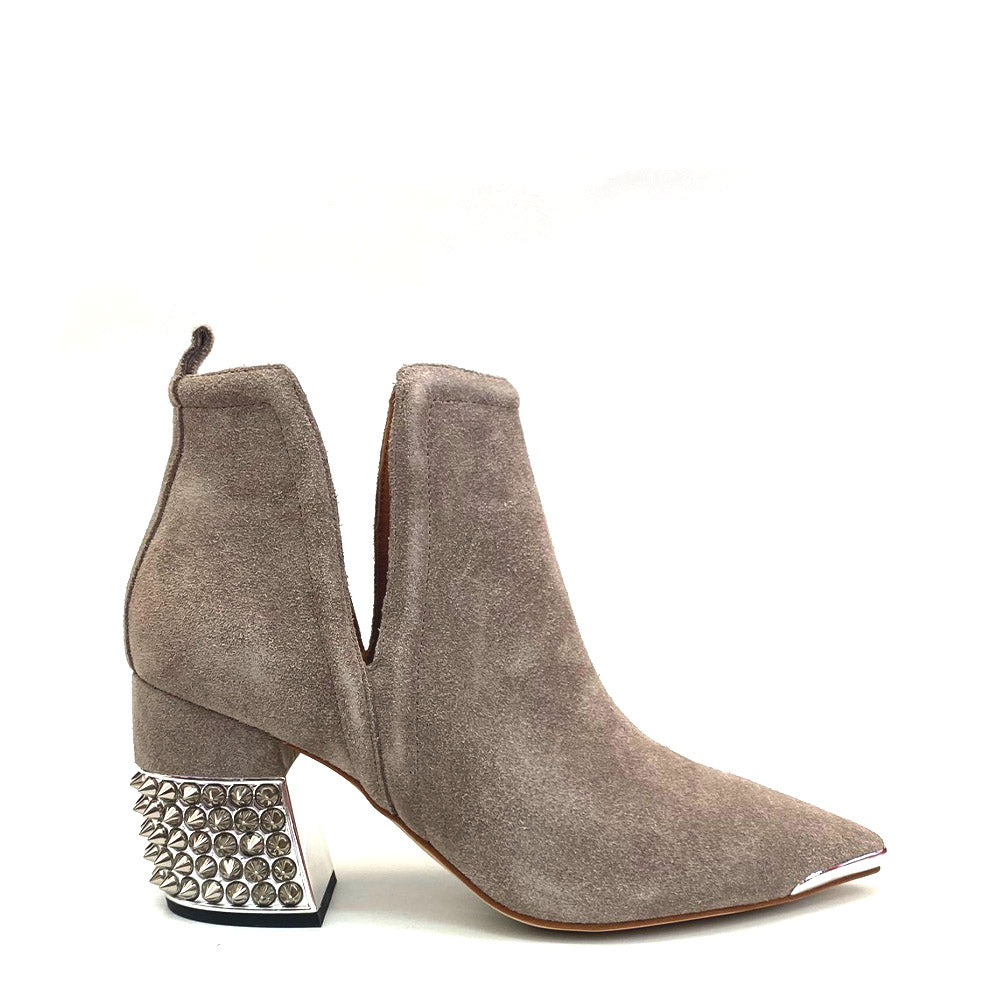 FIN / TAUPE
