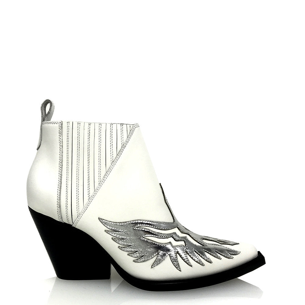 FAWKES / WHITE+SILVER