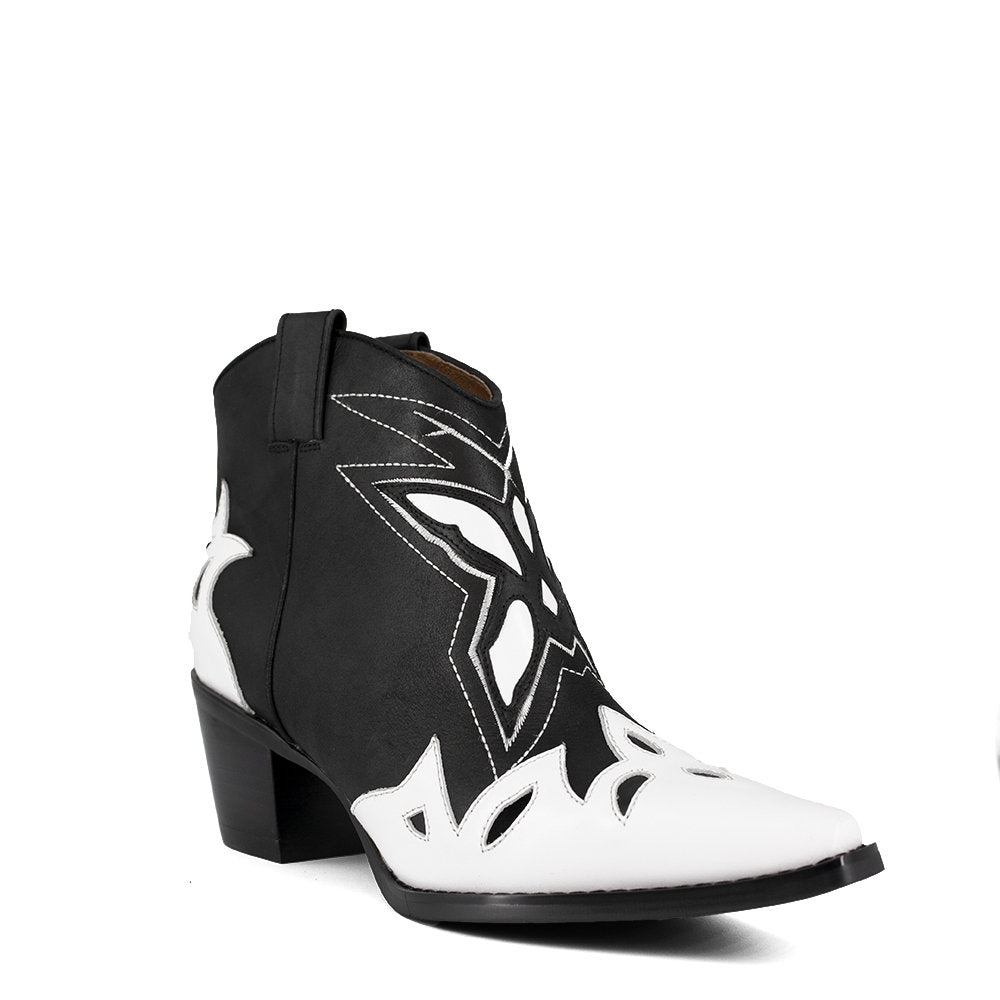 TOONEY / WHITE+BLACK