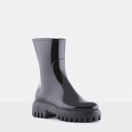 EXPLORER 01 / BLACK