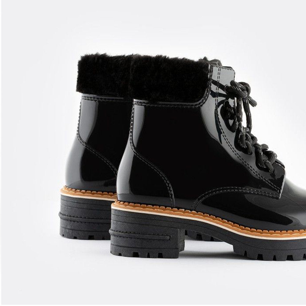 OLETA 01 / BLACK