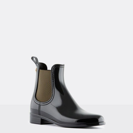 PISA 37 / BLACK