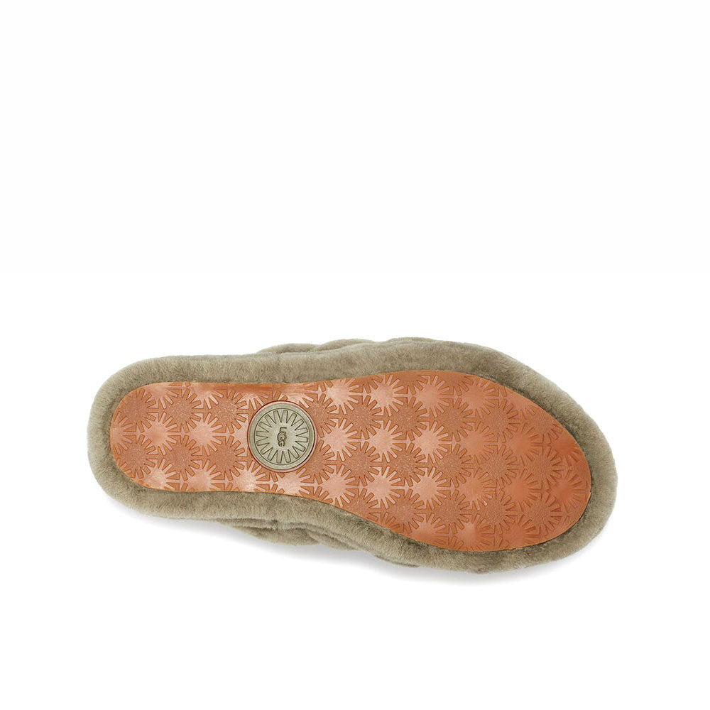 FLUFF YEAH / BURNT OLIVE